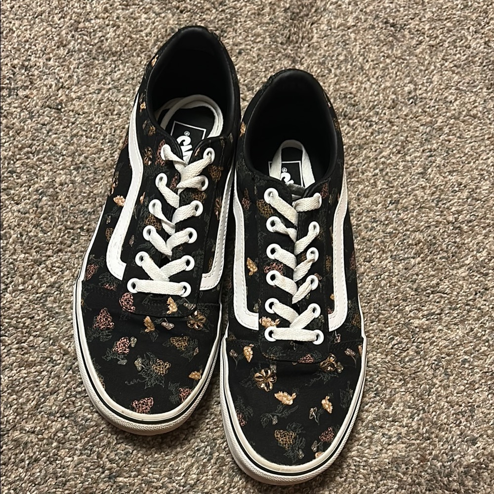 Black Vans